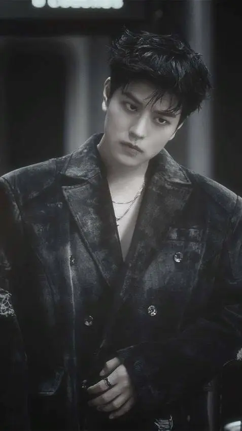 ai character: seungmin background