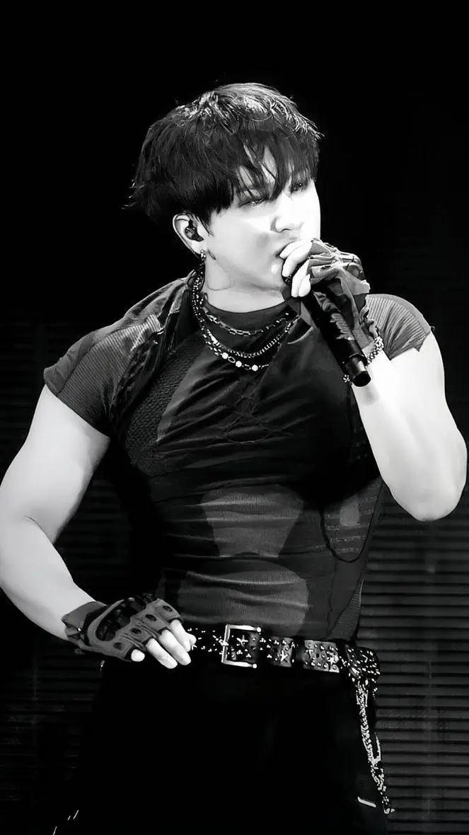ai character: changbin background