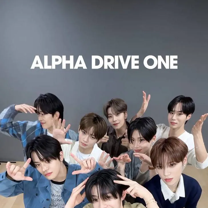 chat with ai character: ALD1 sleepover