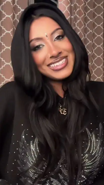 ai character: lara background