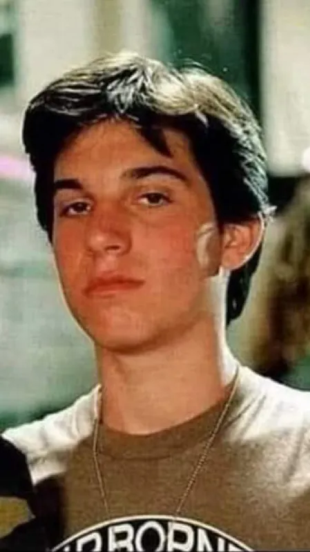 ai character: Alan. background