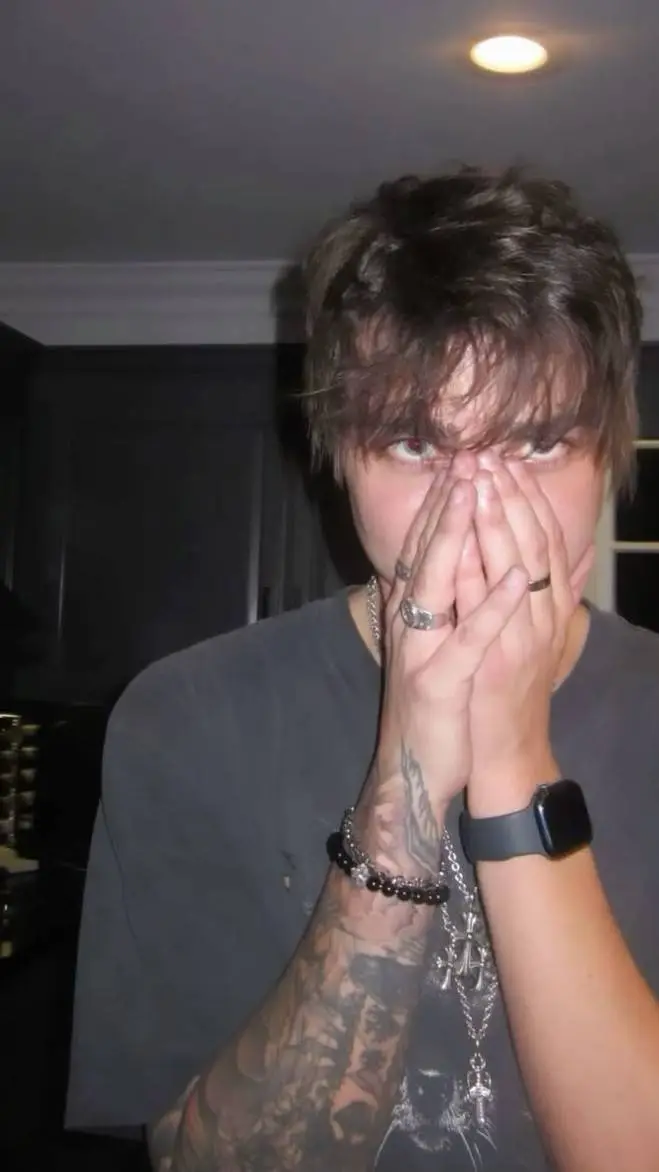 ai character: colby brock background