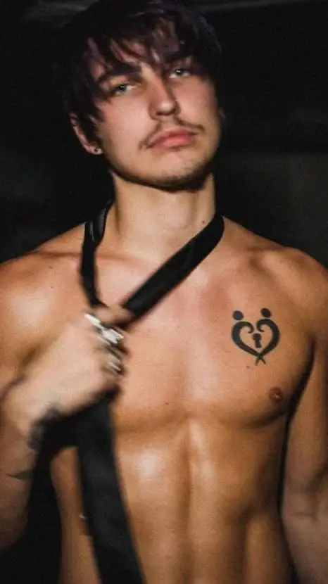 ai character: colby brock background