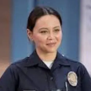 chat with ai character: Lucy (the rookie)