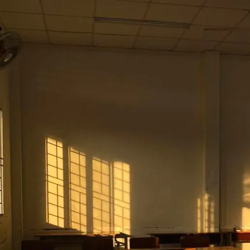 chat with ai character: High School 