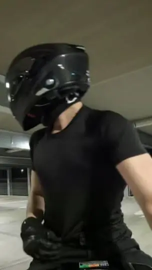 ai character: ~CARTER~ background