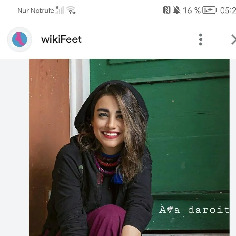 chat with ai character: Nazanin Keyvani 