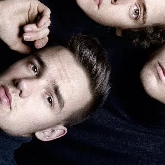 chat with ai character: One direction 