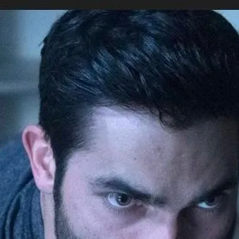 chat with ai character: Derek hale, 