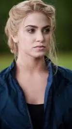 ai character: Rosalie hale  background