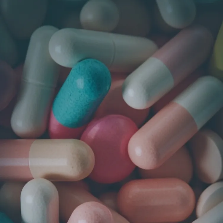 chat with ai character: mha pills 