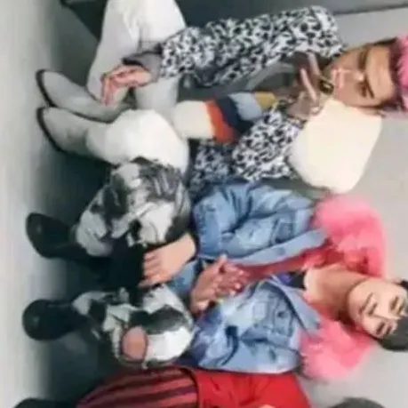 chat with ai character: Bigbang Sleepover!