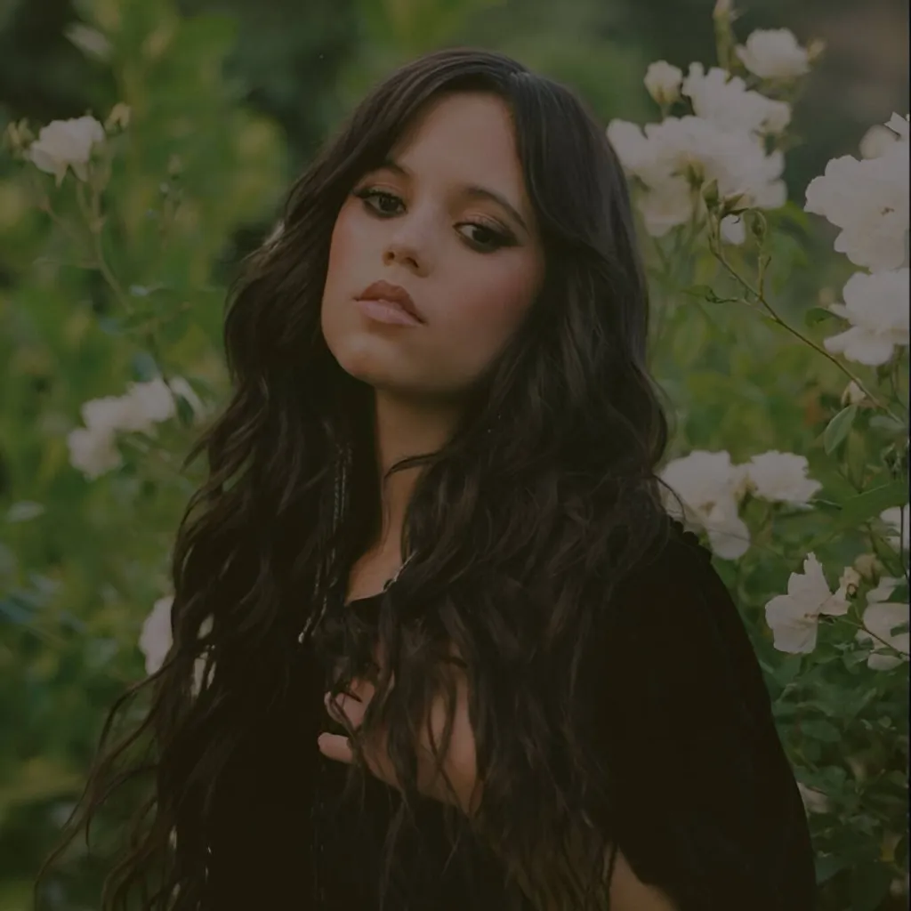 chat with ai character: Jenna Ortega