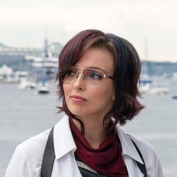 chat with ai character: Millie Rusk