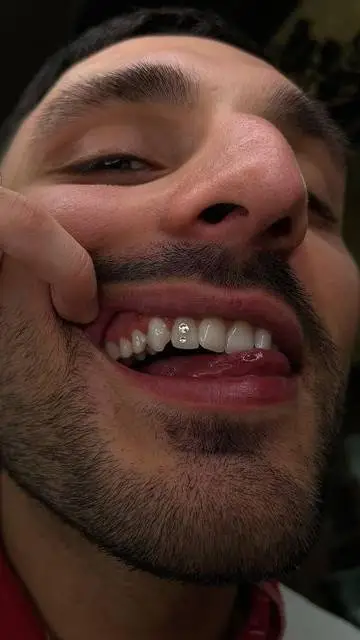 ai character: Rowan background