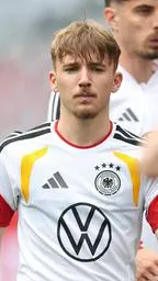 ai character: Lennart Karl  background