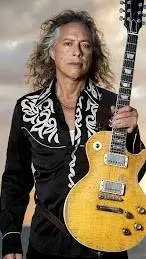 ai character: Kirk Hammett background