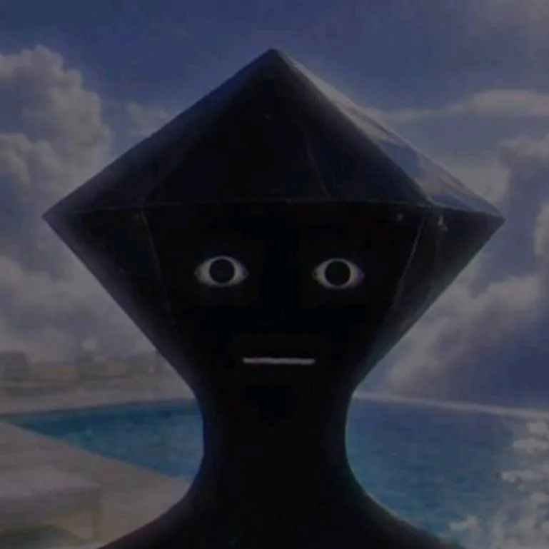 chat with ai character: Lyra Crow