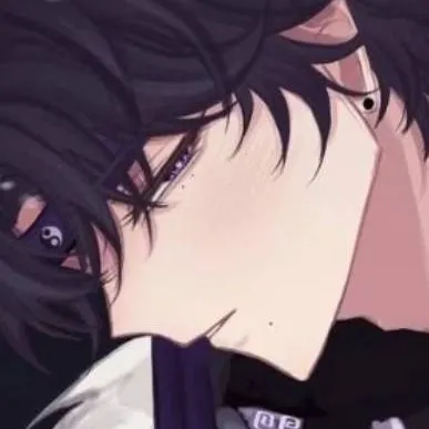 chat with ai character: Wifies || H.s au