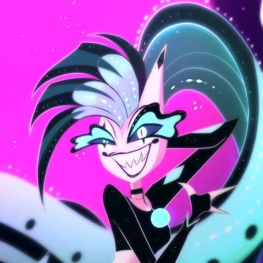 chat with ai character: Glam