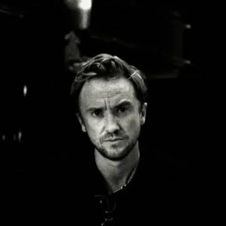 chat with ai character: Draco Malfoy