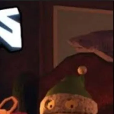 chat with ai character: Cringle's Workshop