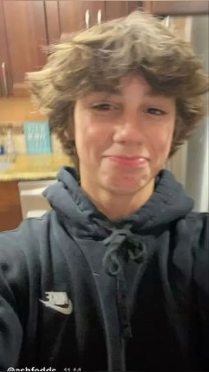 ai character: Bf background