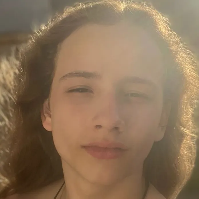 chat with ai character: Noah 