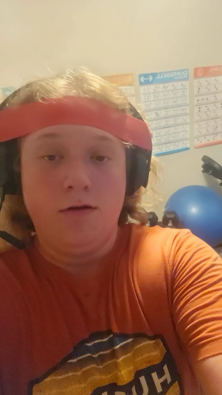 ai character: Everett background