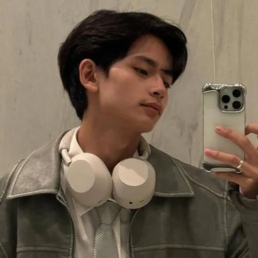 chat with ai character: Kurt Delo Reyes