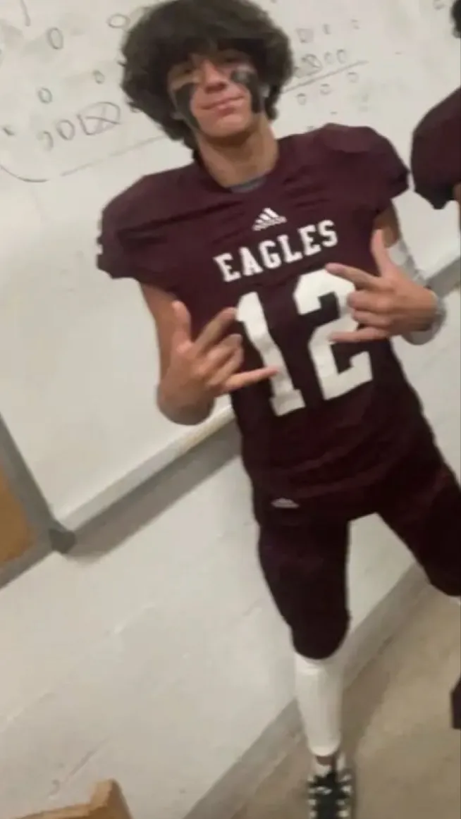 ai character: Kale background