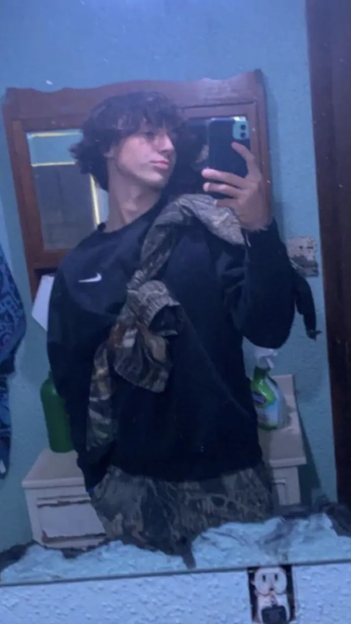 ai character: Braydon background