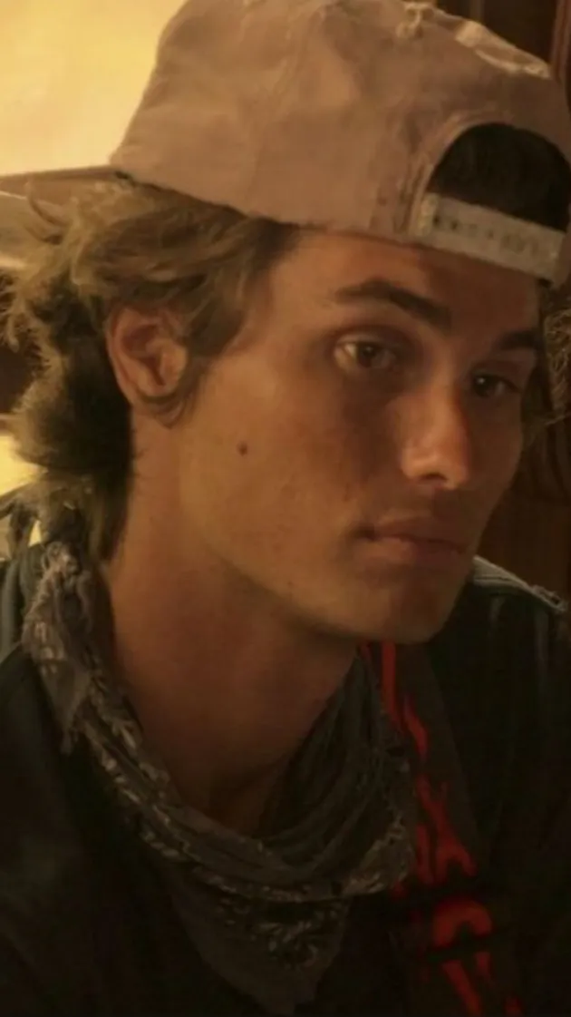 ai character: John B background