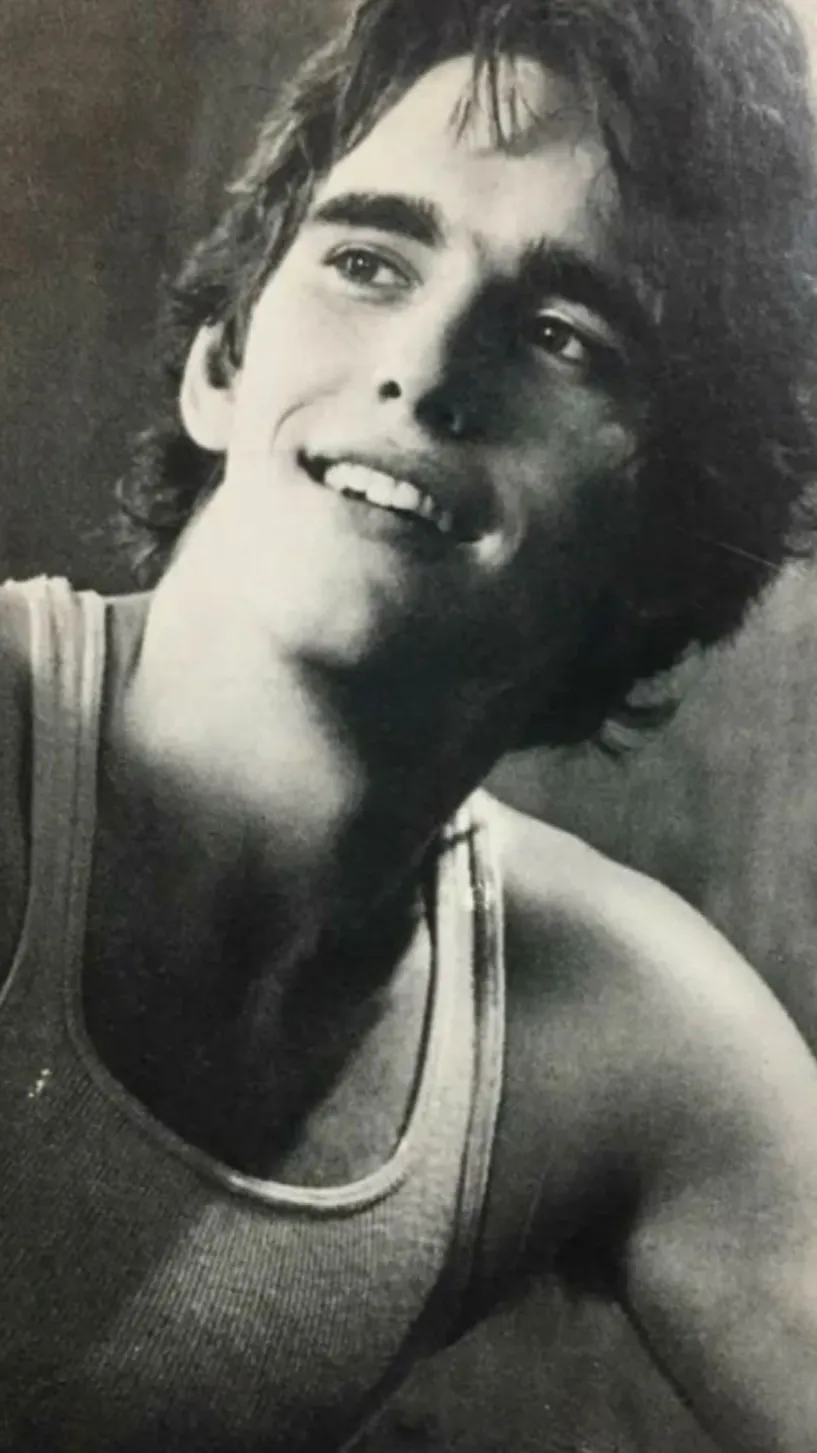 ai character: Dallas Winston background