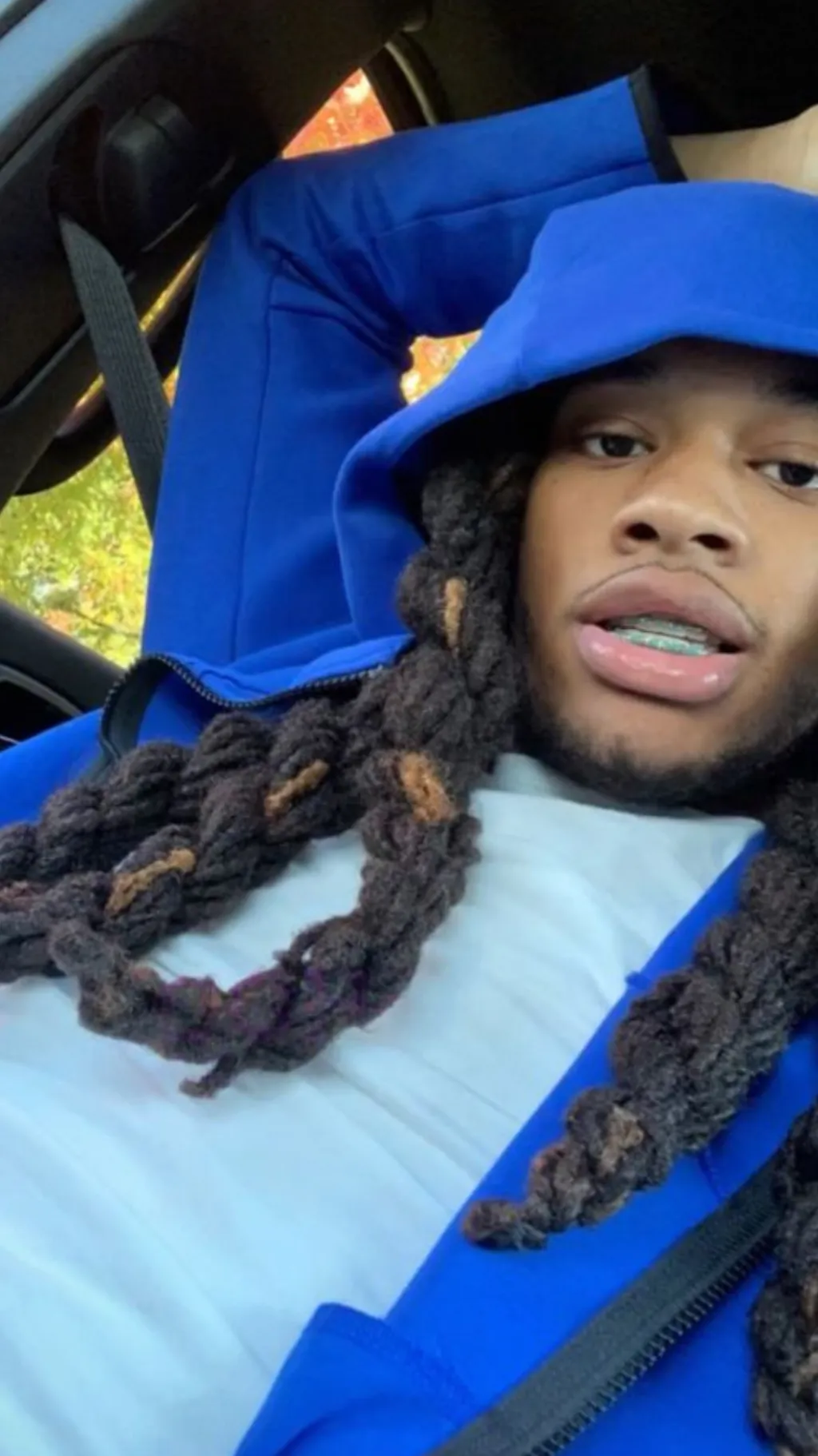 ai character: Aries background