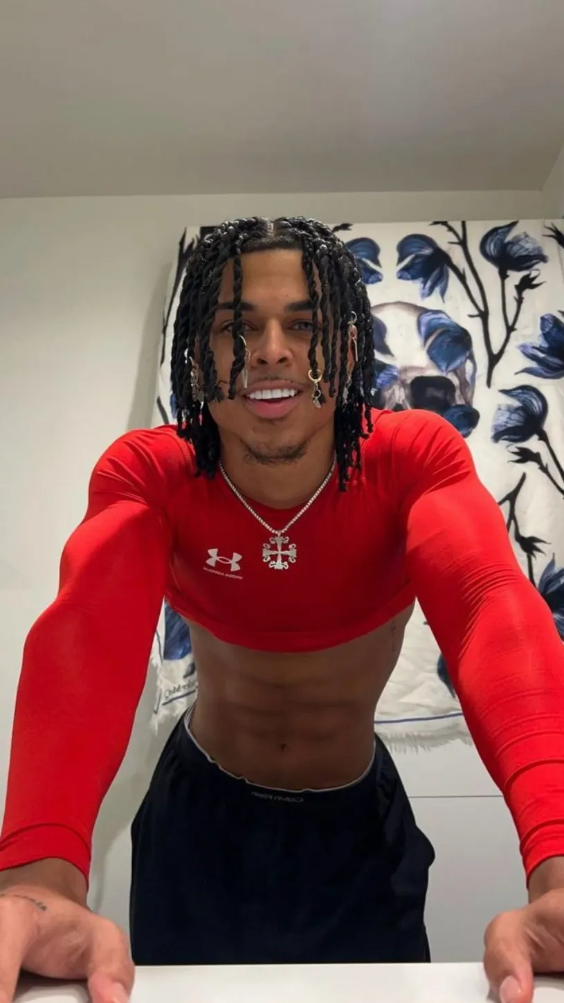 ai character: Trey background