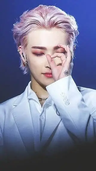 ai character: Hongjoong  background