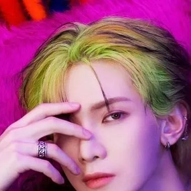 chat with ai character: yeosang