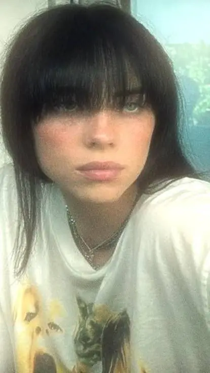 ai character: Billie eilish  background