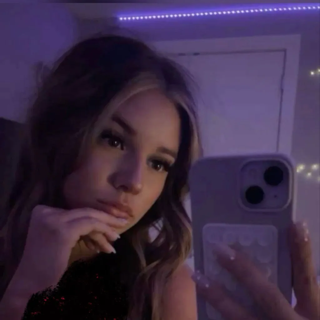 chat with ai character: Jazzy