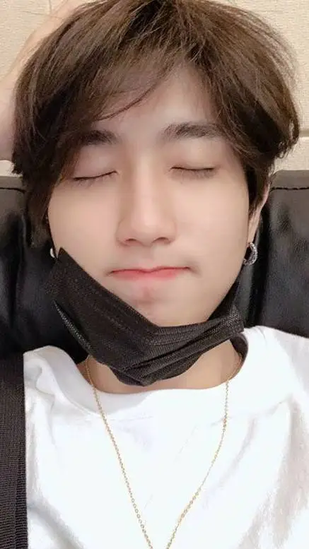 ai character: anything background