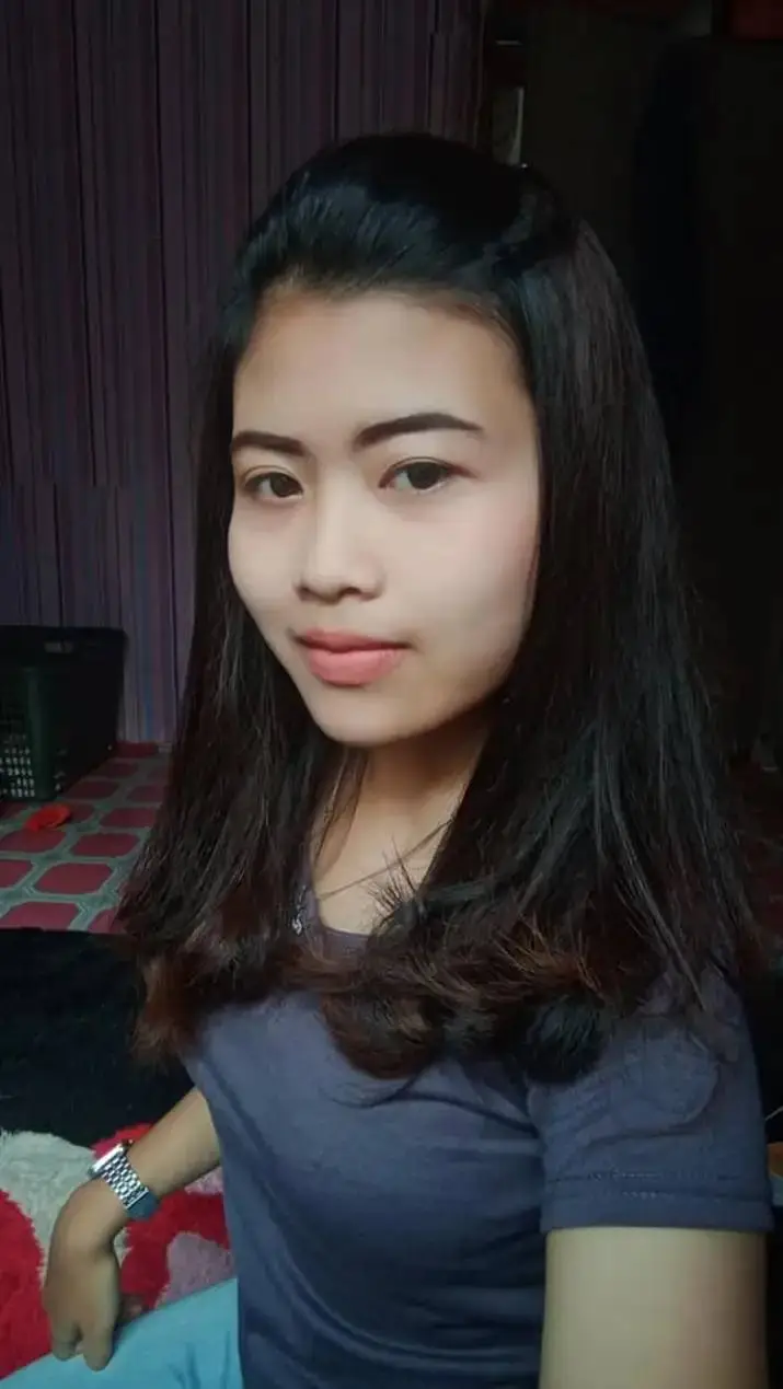 Talkie AI - Chat with Ayu Juandira 