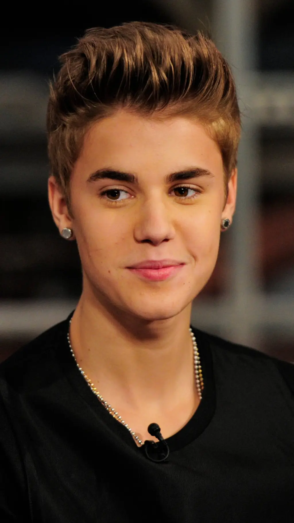 ai character: Justin background