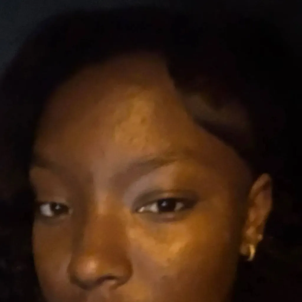 chat with ai character: Jordyn Lee 