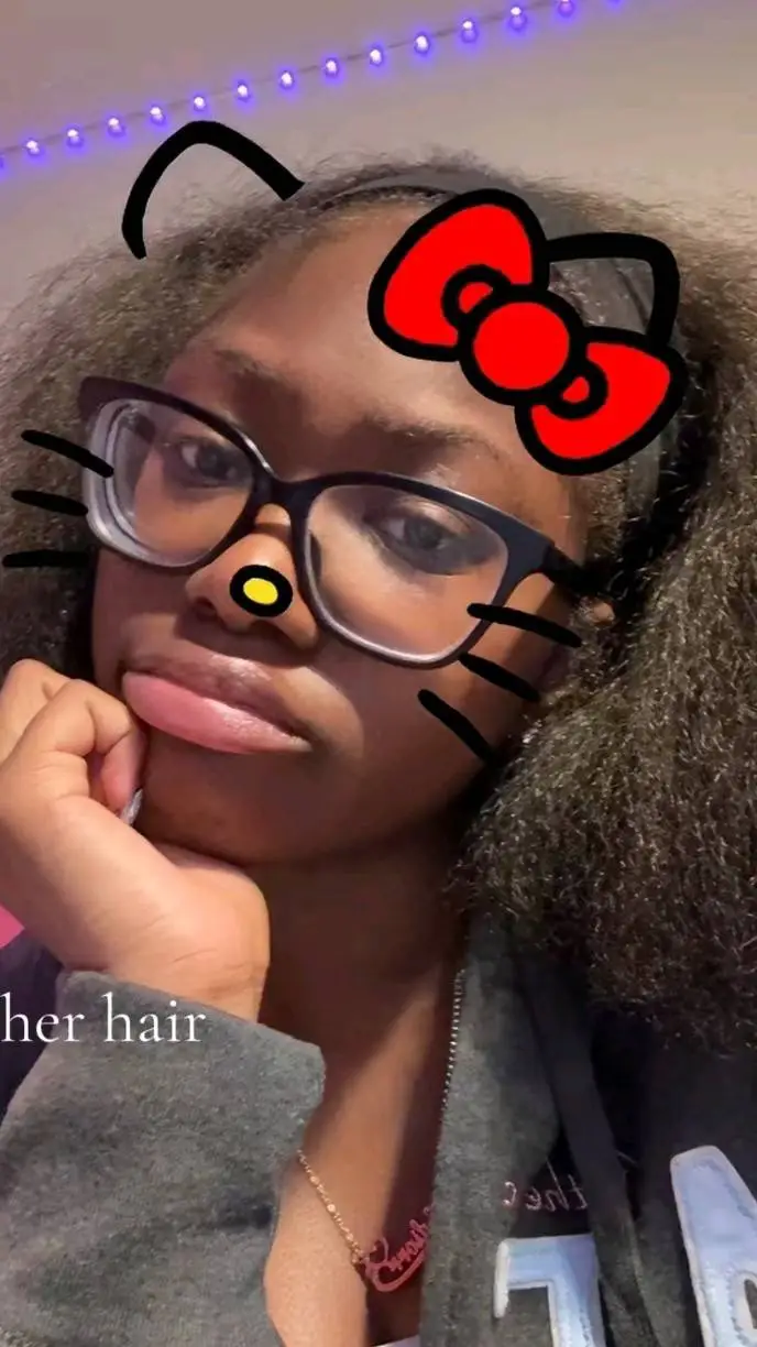 ai character: Sariah Brown🈲️ background