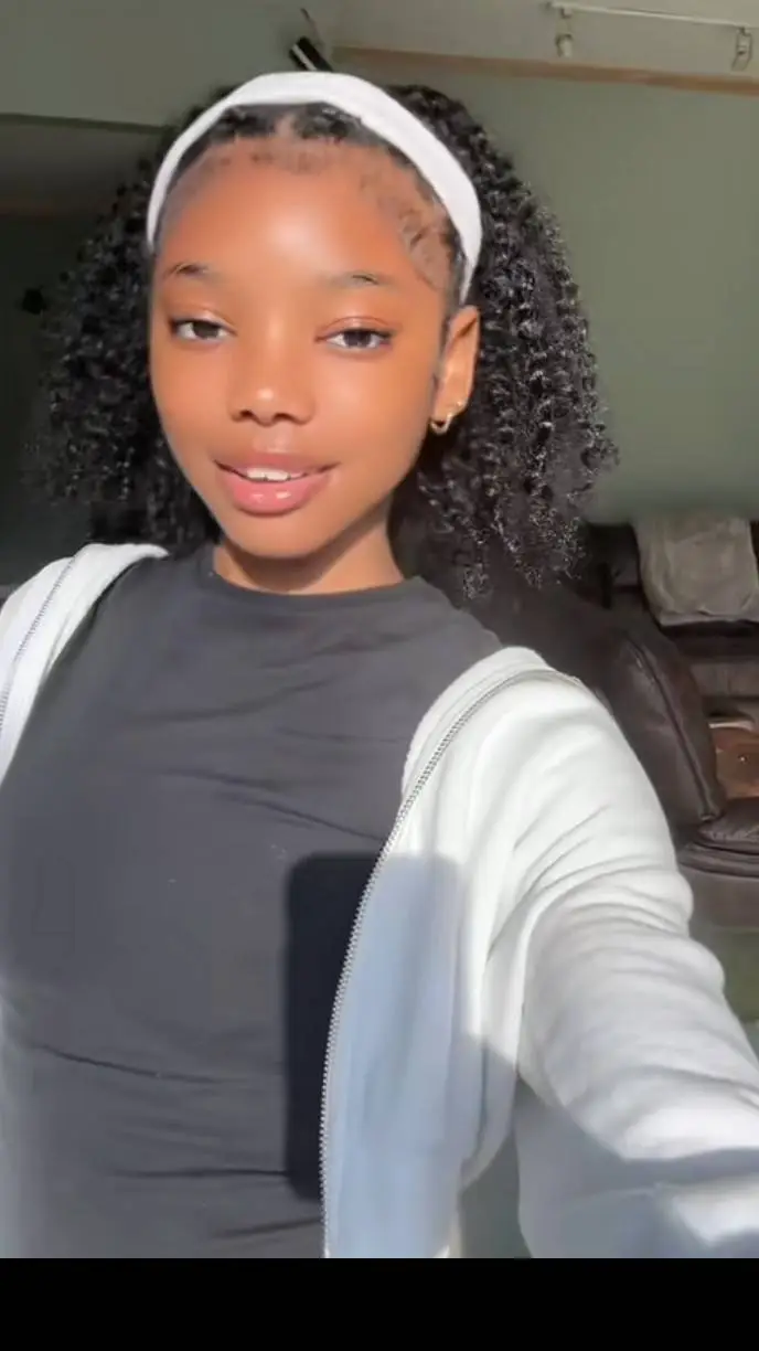 ai character: Kayden Mitchell background