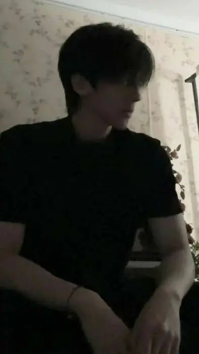 ai character: Kaishi background