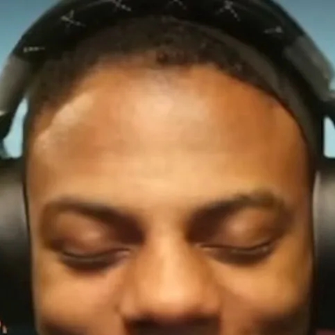 chat with ai character: Rocky n ohtekkers