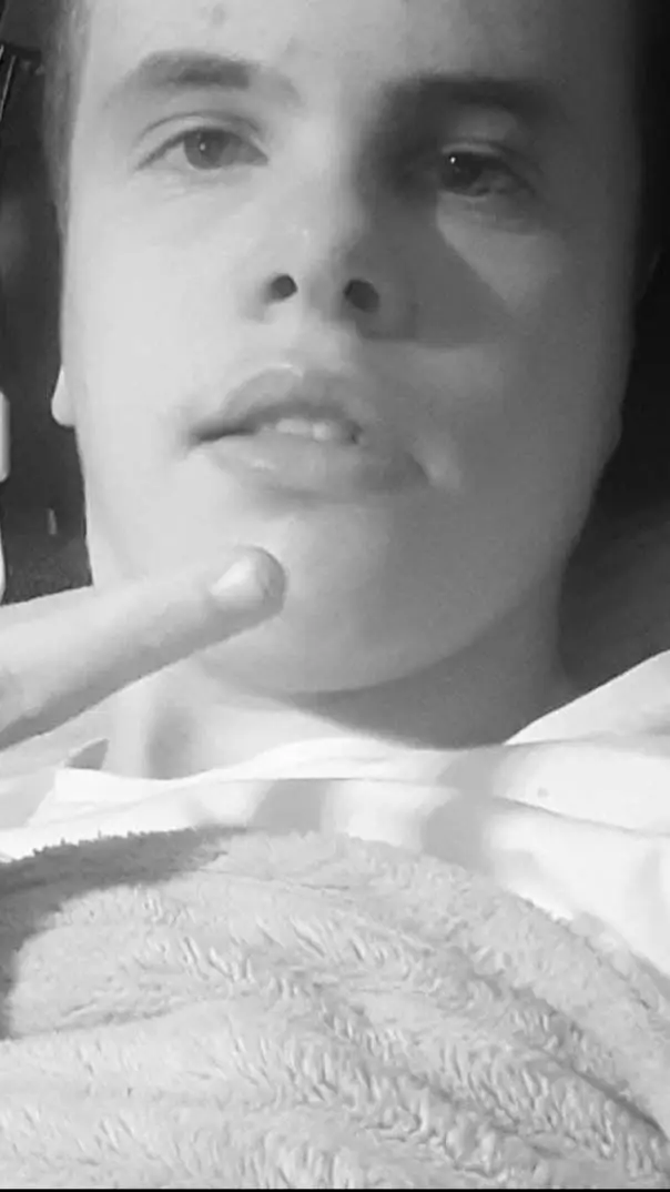 ai character: Jonah Sjöblom  background