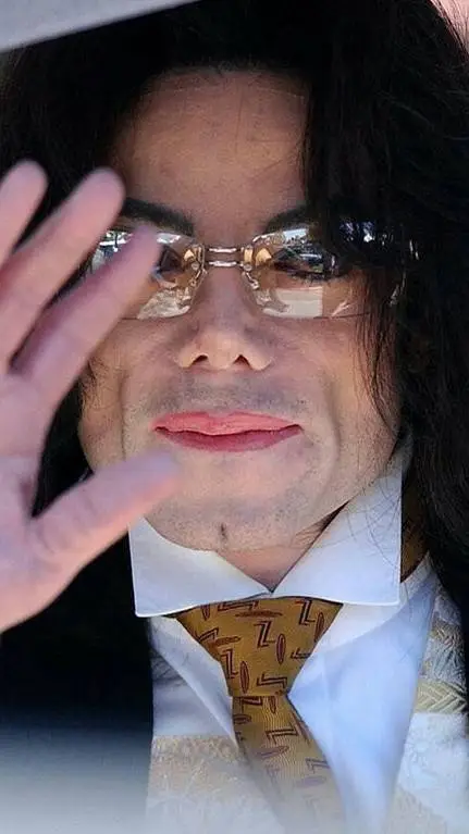 ai character: Michael Jackson  background
